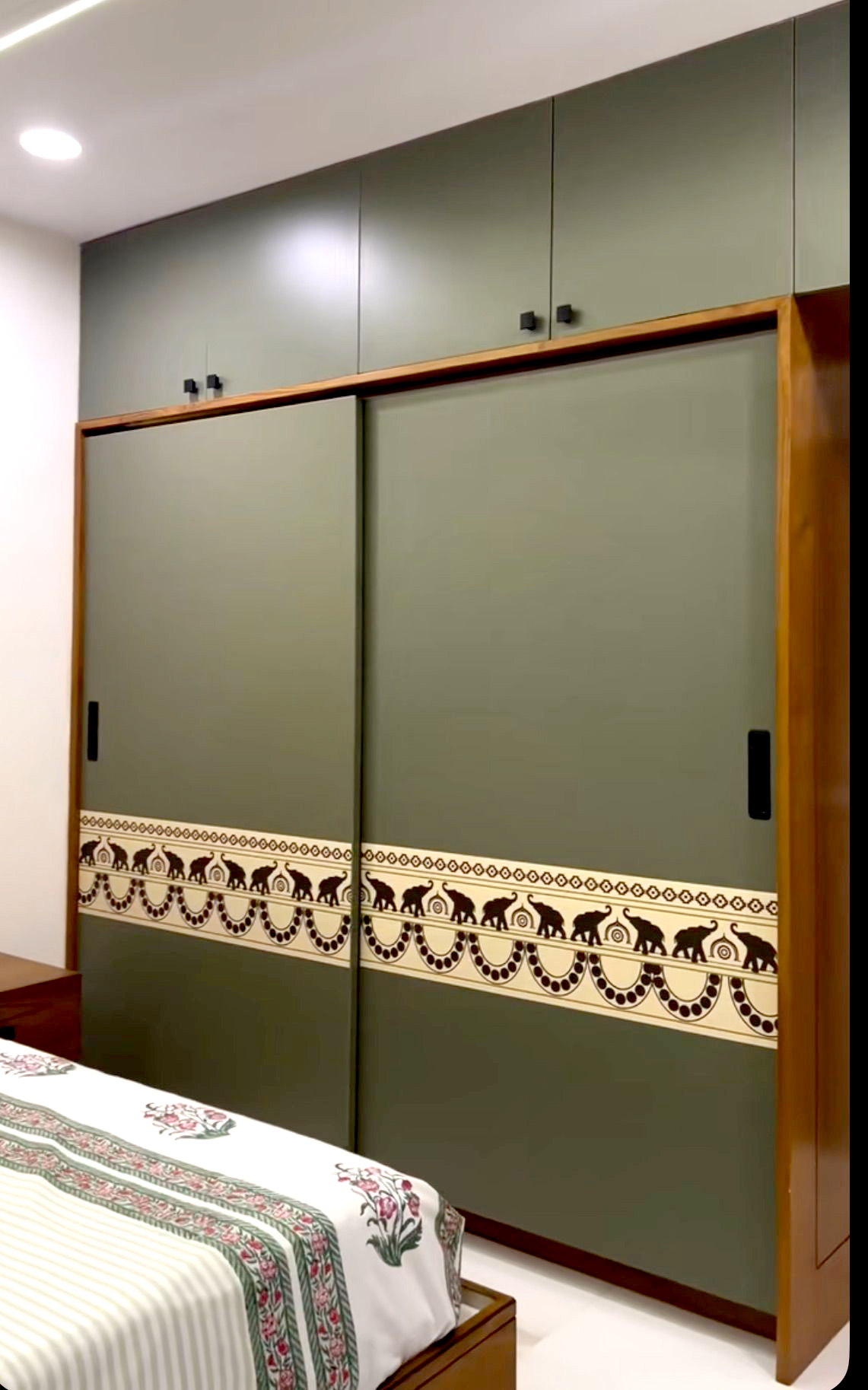Best_wardrobe_interior_Designers_in_Chennai_Anna_nagar